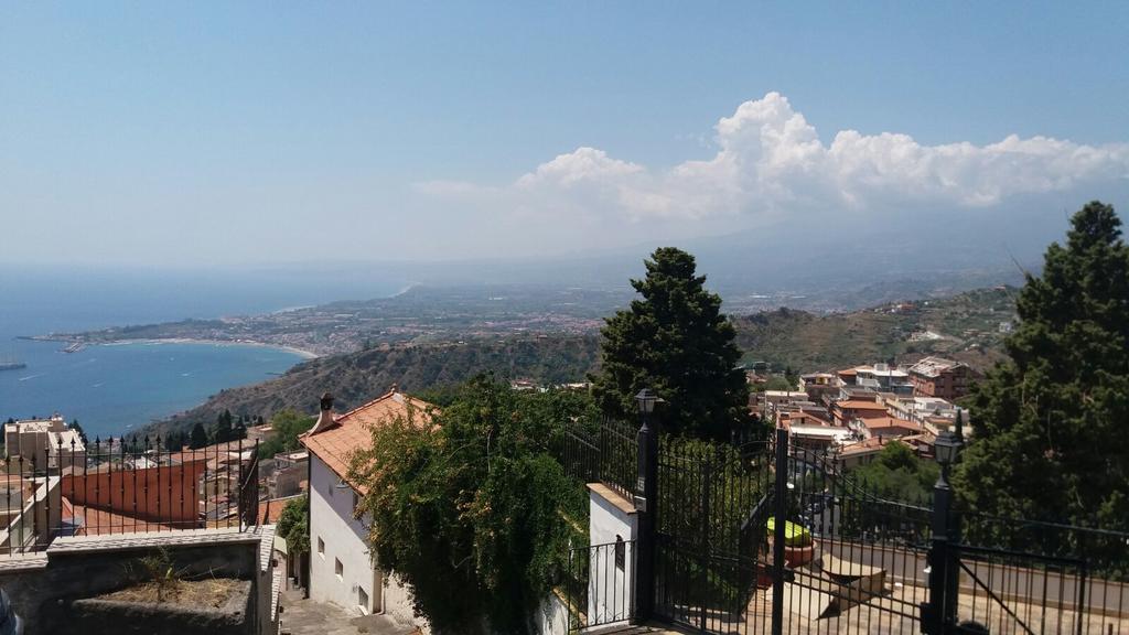 Villa Sara Taormina Exterior photo